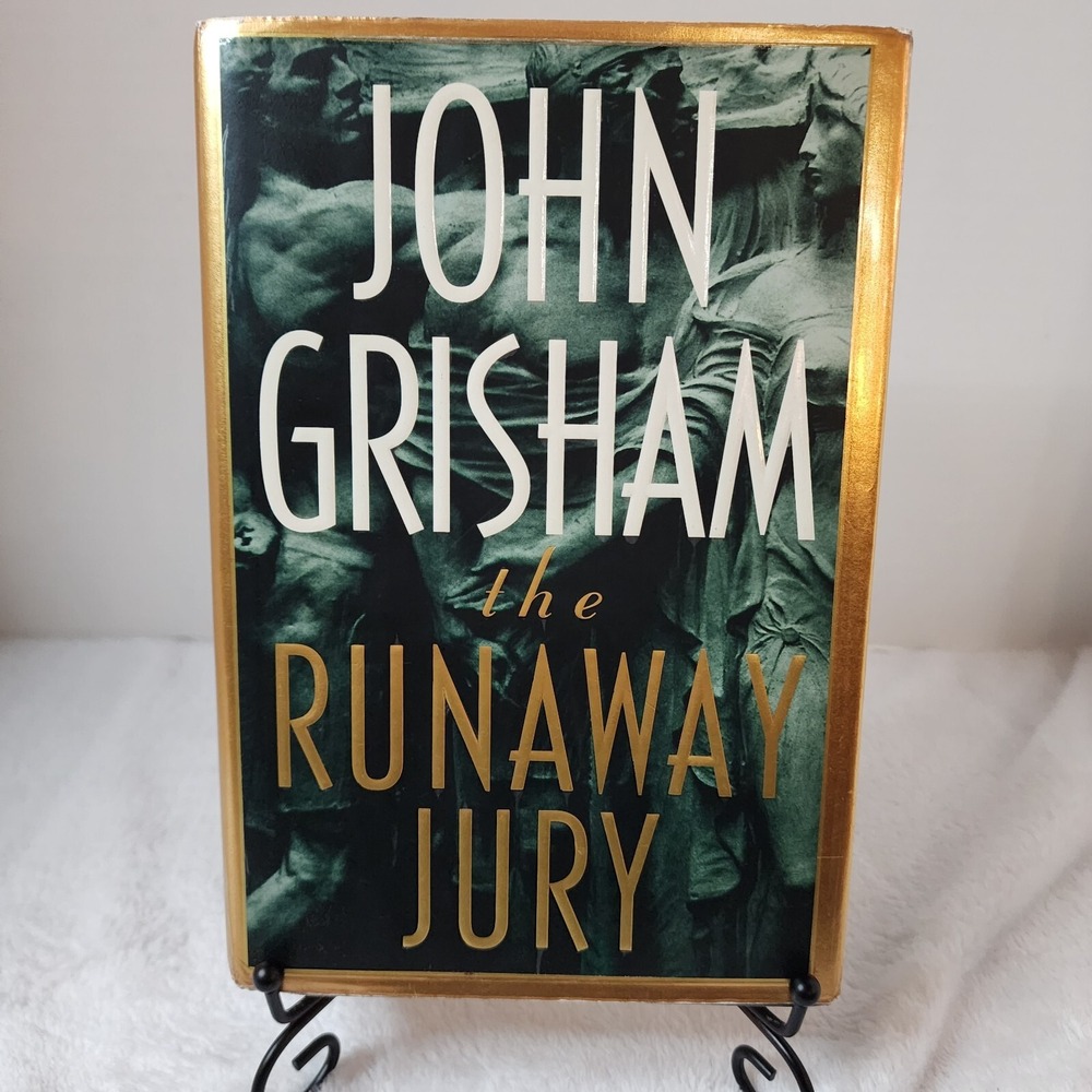 THE RUNAWAY JURY~ JOHN GRISHAM ~ HARD COVER/ DUST JACKET